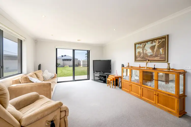 Fourth view of Homely house listing, 12 Daylesford Crescent, Kialla VIC 3631