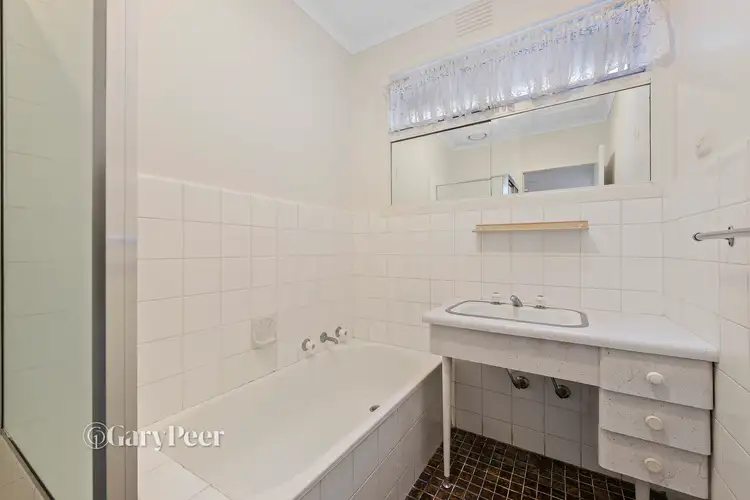 Sixth view of Homely unit listing, 4/32 Woornack Road, Carnegie VIC 3163