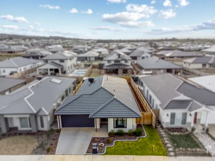 Second view of Homely house listing, 8 Dunkerrin Avenue, Gisborne VIC 3437