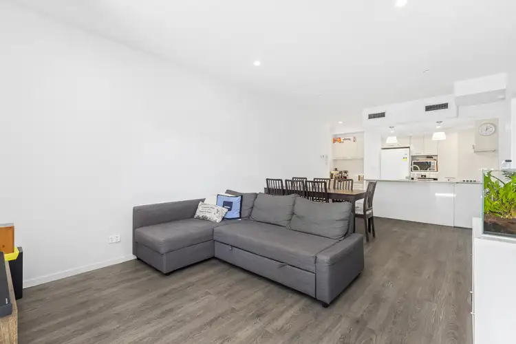 Third view of Homely unit listing, 8/14 Montrose Road, Taringa QLD 4068