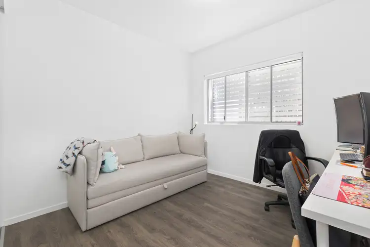 Sixth view of Homely unit listing, 8/14 Montrose Road, Taringa QLD 4068