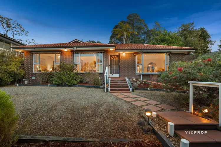 29 Merricks Close, Ferntree Gully VIC 3156
