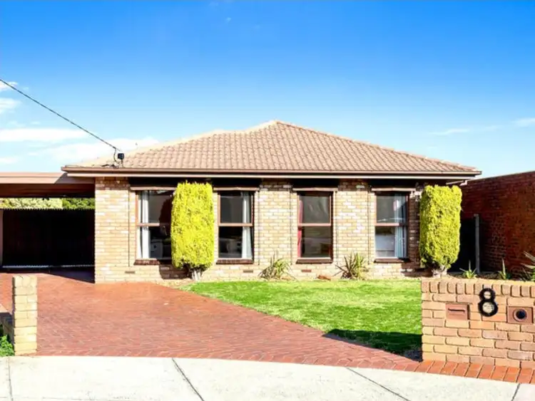 8 Seville Court, Cheltenham VIC 3192