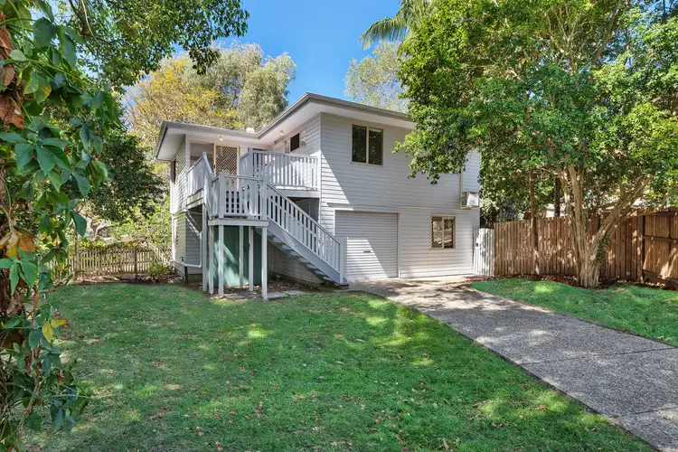 27 Jainba Street, Indooroopilly QLD 4068