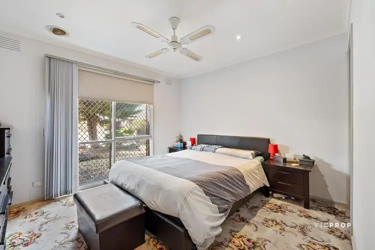 Fourth view of Homely house listing, 4 Moffatt Crescent, Hoppers Crossing VIC 3029