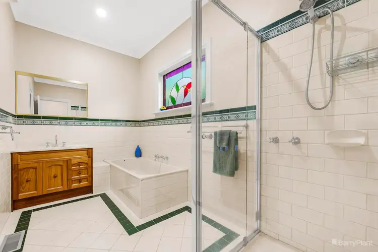Sixth view of Homely unit listing, 2/16 Cook Road, Mitcham VIC 3132