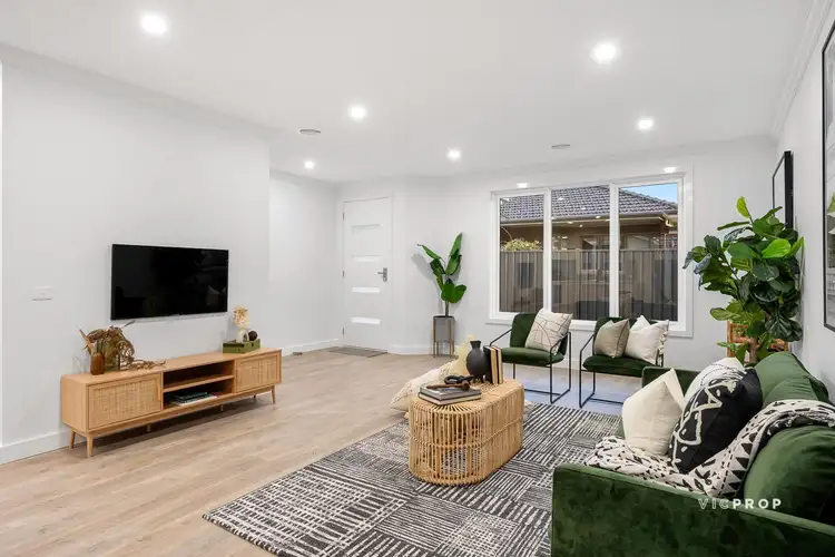Third view of Homely unit listing, 2/1 Maple Street, Bayswater VIC 3153