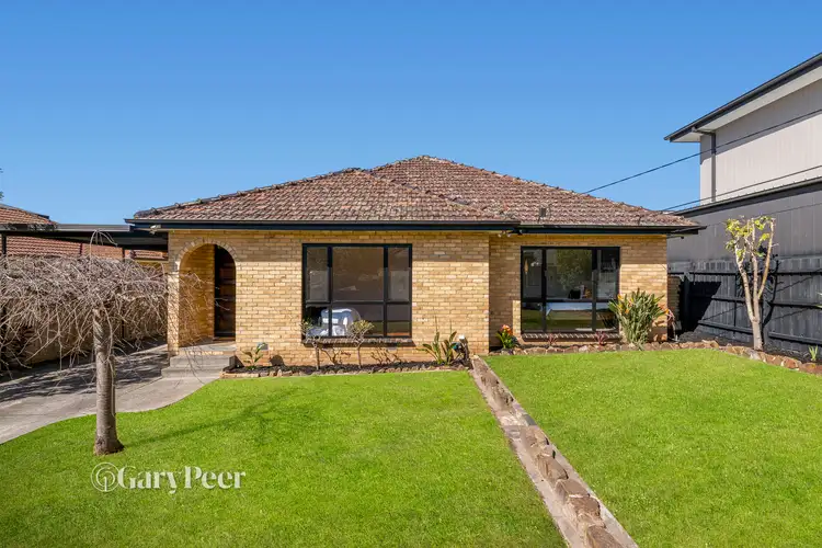 18 Almurta Road, Bentleigh East VIC 3165