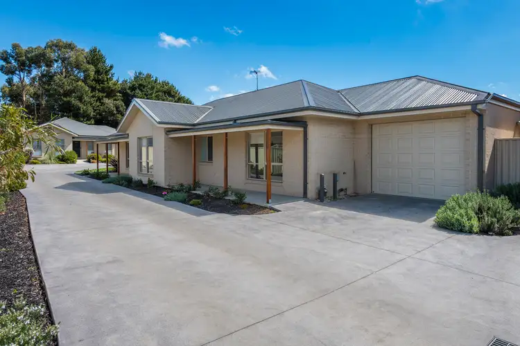 Second view of Homely unit listing, 16/1 Roger Street, Romsey VIC 3434
