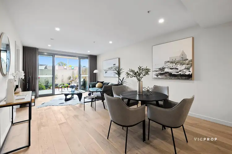 14/832 Doncaster Road, Doncaster VIC 3108