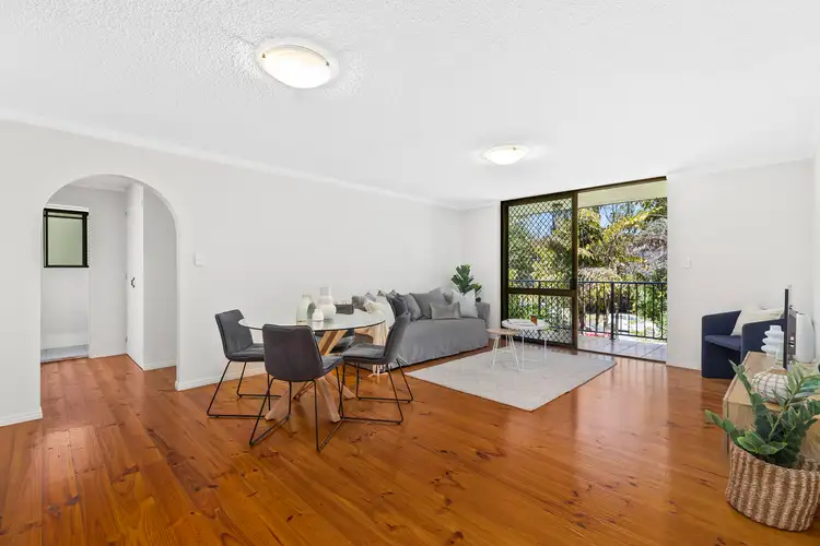 2/15 Waverley Road, Taringa QLD 4068