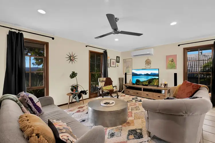36 Pinkwood Street, Bellbowrie QLD 4070