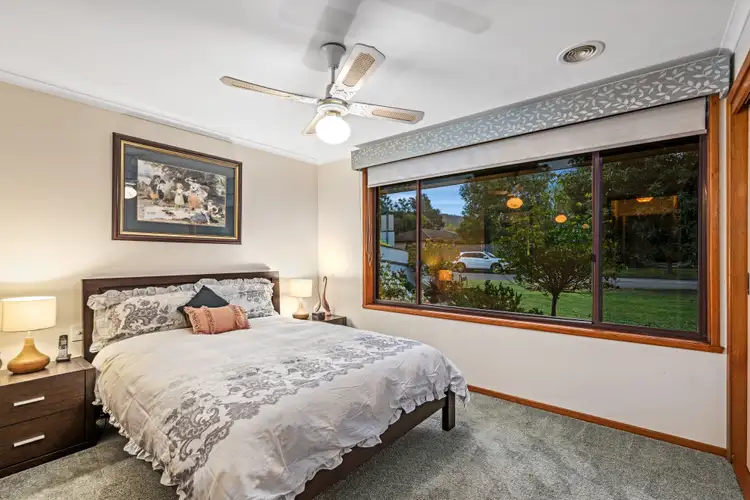 Fifth view of Homely house listing, 5 Benn Crescent, West Albury NSW 2640