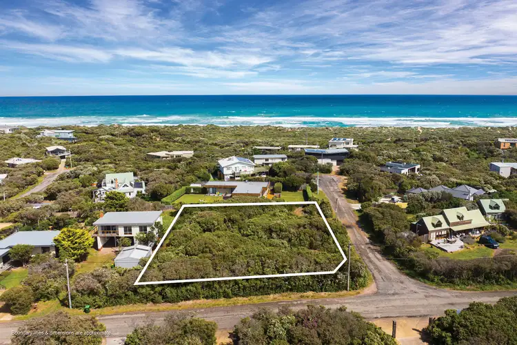 16-18 Constantine Avenue, St Andrews Beach VIC 3941