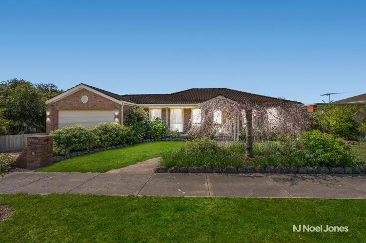 26 Malmsbury Crescent, Rowville VIC 3178