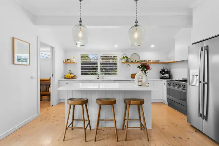 Third view of Homely house listing, 2 Lisa Court, Mount Eliza VIC 3930