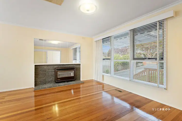 Third view of Homely house listing, 5 Milloo Crescent, Mount Waverley VIC 3149
