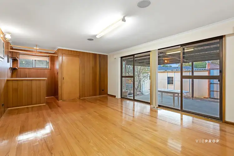 Sixth view of Homely house listing, 5 Milloo Crescent, Mount Waverley VIC 3149