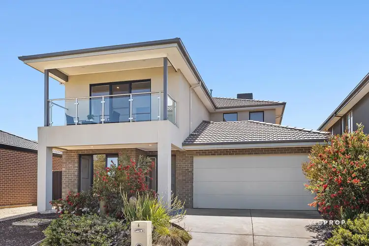 Second view of Homely house listing, 6 Jindalee Way, Werribee VIC 3030