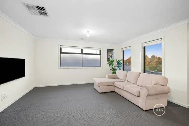 Sixth view of Homely house listing, 8 Pacific Grange, Beveridge VIC 3753