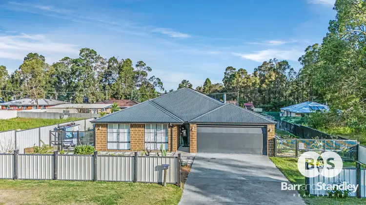 6 Cunningham Crescent, Collie WA 6225