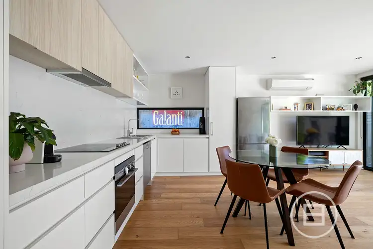 Sixth view of Homely apartment listing, 3/83 Asling Street, Brighton VIC 3186