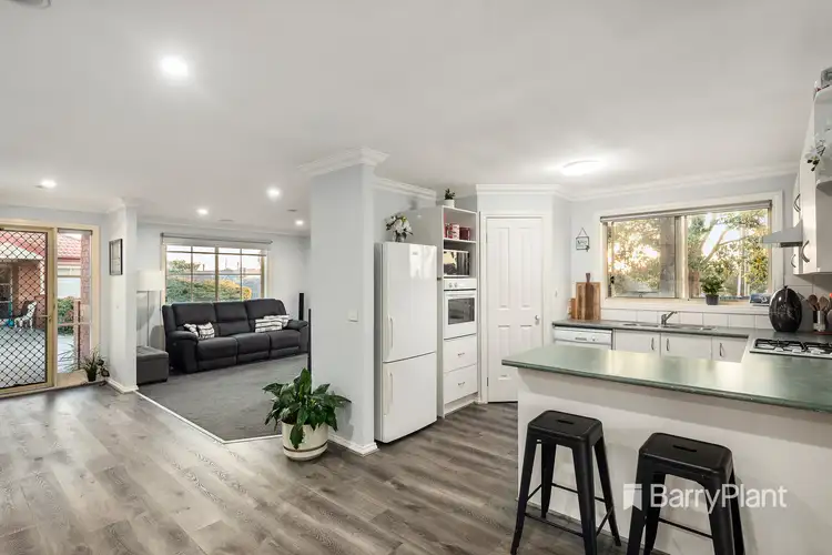 Third view of Homely unit listing, 1/10 Wingham Court, Frankston VIC 3199