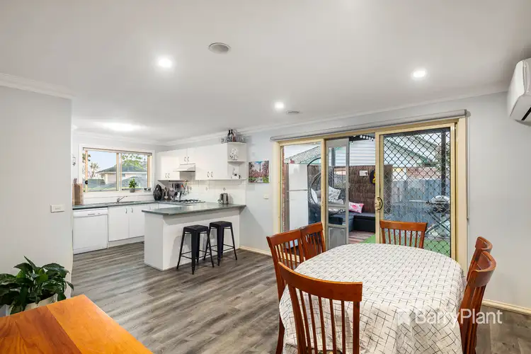 Sixth view of Homely unit listing, 1/10 Wingham Court, Frankston VIC 3199