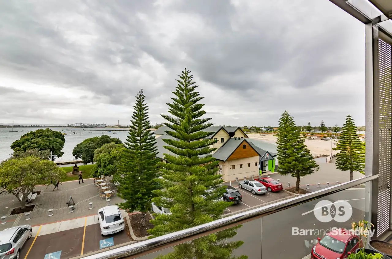 Main view of Homely unit listing, 22/23 Casuarina Drive, Bunbury WA 6230