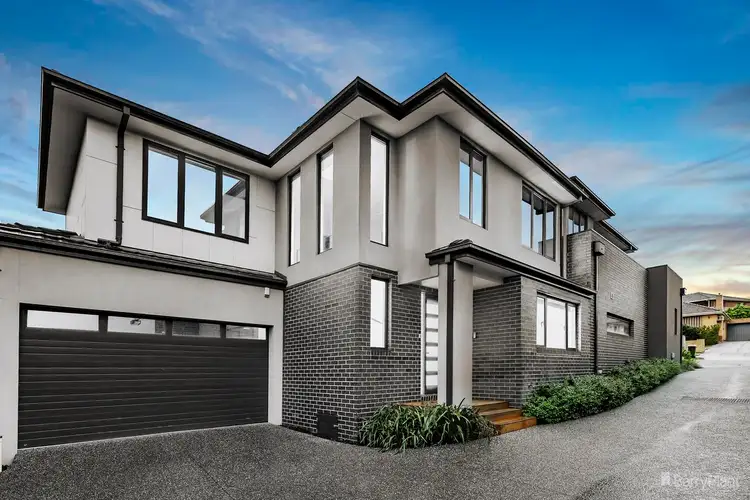 Main view of Homely townhouse listing, 2/15 Derreck Avenue, Bulleen VIC 3105
