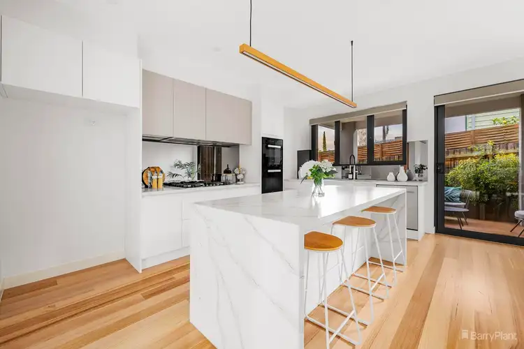 Fourth view of Homely townhouse listing, 2/15 Derreck Avenue, Bulleen VIC 3105