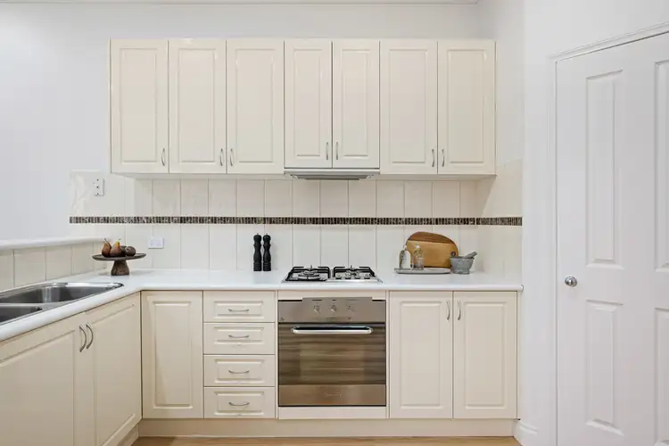 Fifth view of Homely townhouse listing, 482 Wodonga Place, Albury NSW 2640