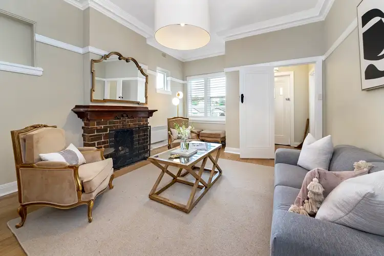 6/576 Riversdale Road, Camberwell VIC 3124