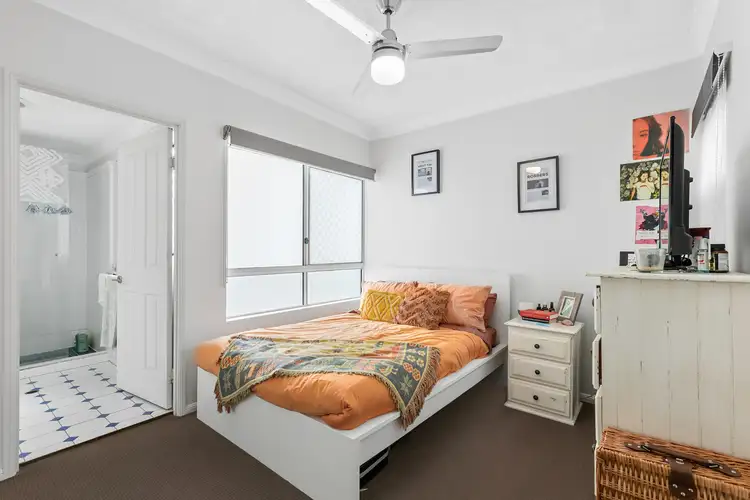 Sixth view of Homely unit listing, 2/32 Cadell Street, Toowong QLD 4066