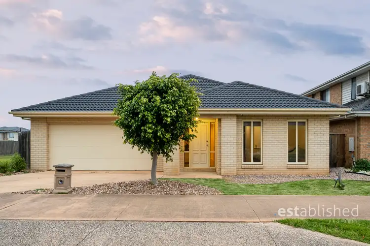 Second view of Homely house listing, 72 Sanctuary Lakes East Boulevard, Sanctuary Lakes VIC 3030