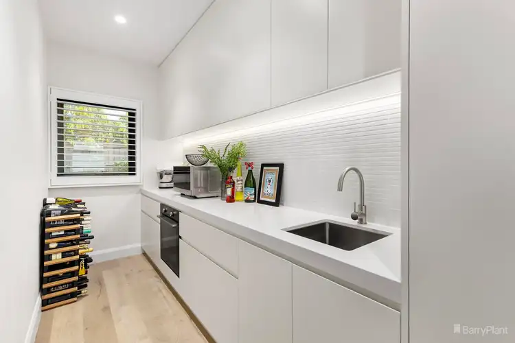 Fourth view of Homely townhouse listing, 2/33 Kireep Road, Balwyn VIC 3103