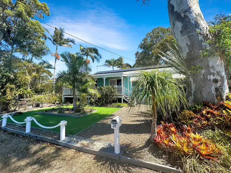 28 Jan Street, Macleay Island QLD 4184