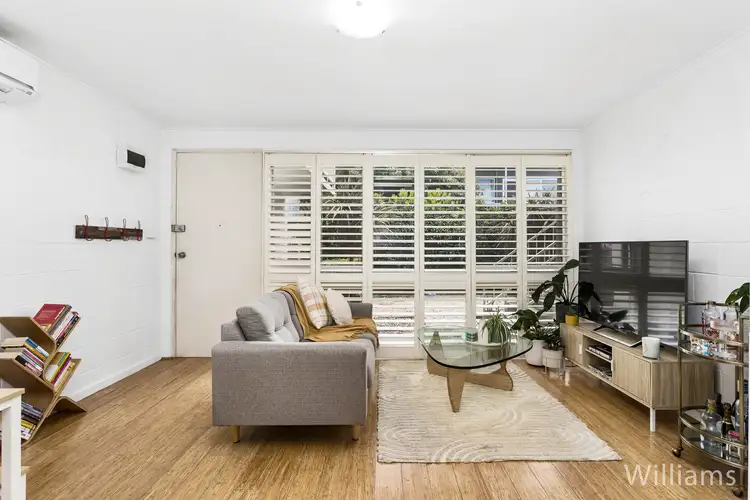Third view of Homely apartment listing, 4/29 Dover Road, Williamstown VIC 3016
