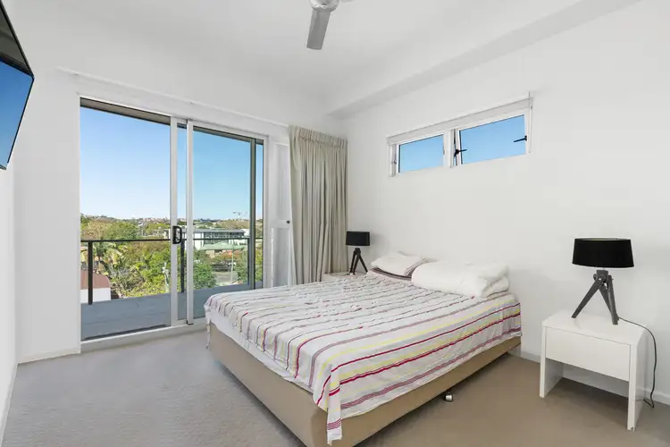 Sixth view of Homely unit listing, 28/2 Laurence Street, St Lucia QLD 4067