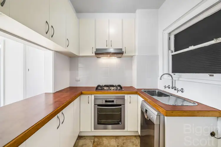 Fifth view of Homely apartment listing, 18/75 Queens Road, Melbourne VIC 3004
