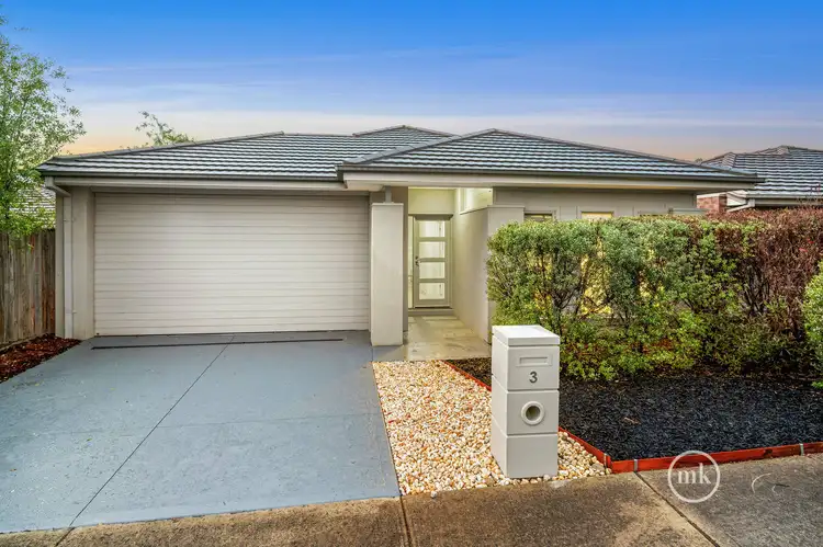 3 Gyrfalcon Way, Doreen VIC 3754