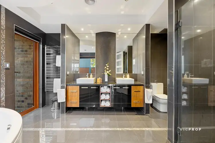 Third view of Homely house listing, 16 Seaview Point, Sanctuary Lakes VIC 3030