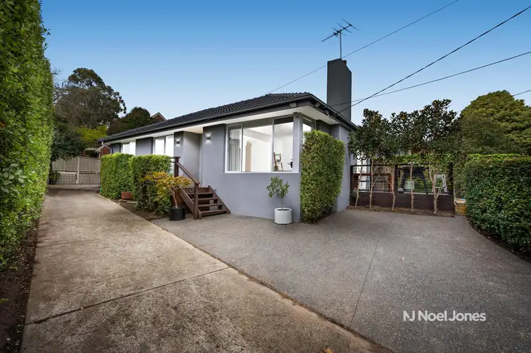 1/8 Aspinall Road, Box Hill North VIC 3129