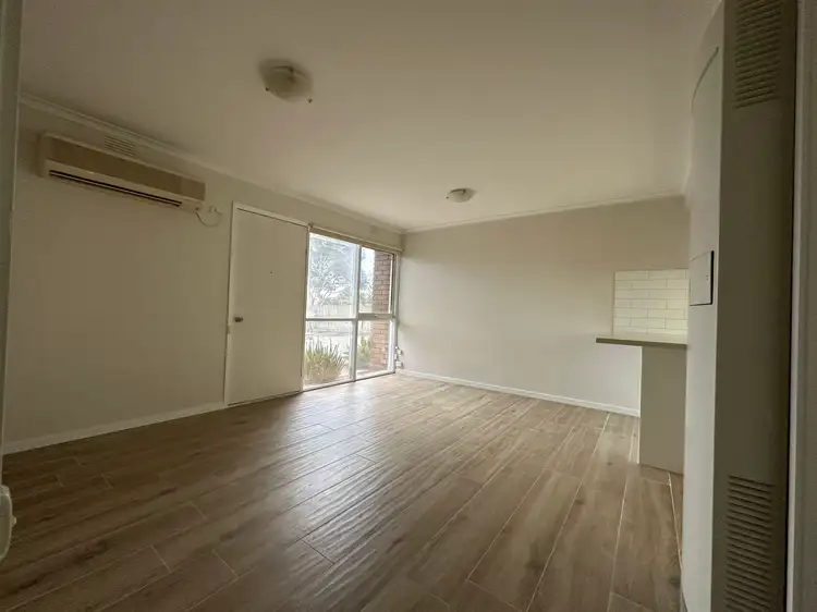 Fifth view of Homely house listing, 2/6 Swansea Grove, Mornington VIC 3931