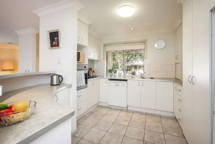 Sixth view of Homely townhouse listing, 1/514 Nathan Avenue, Albury NSW 2640