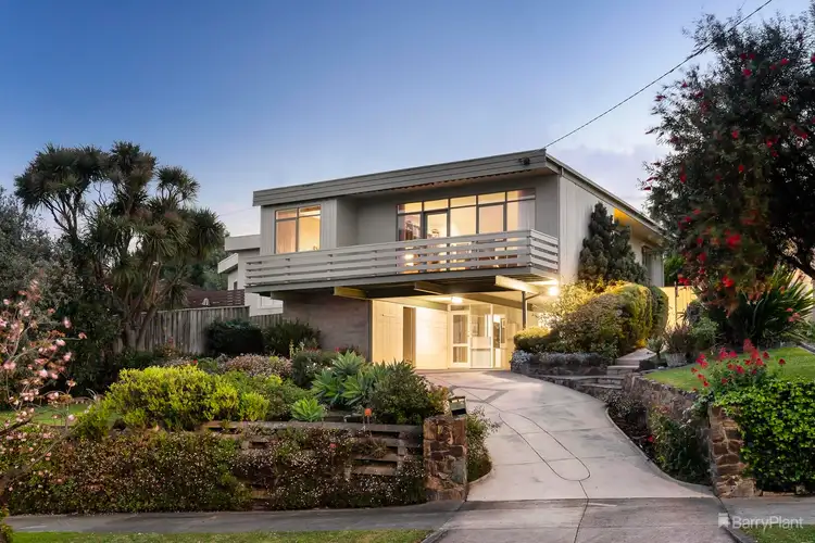 18 Tasker Street, Templestowe Lower VIC 3107