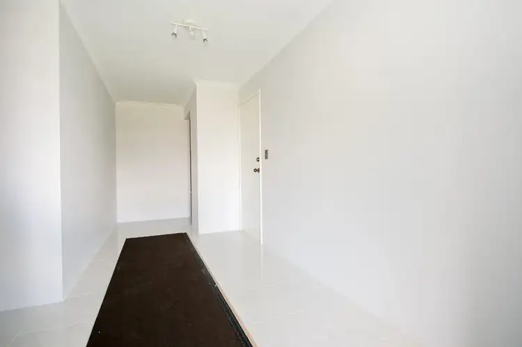 Second view of Homely house listing, 8 Eva Fairway, Dalyellup WA 6230