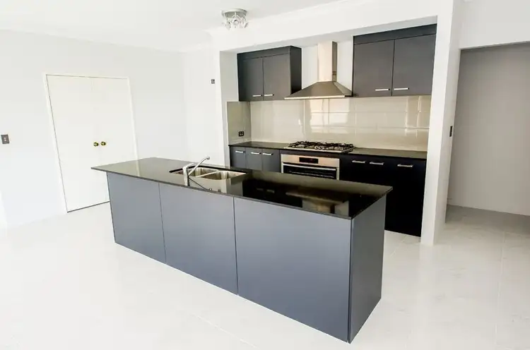 Fourth view of Homely house listing, 8 Eva Fairway, Dalyellup WA 6230