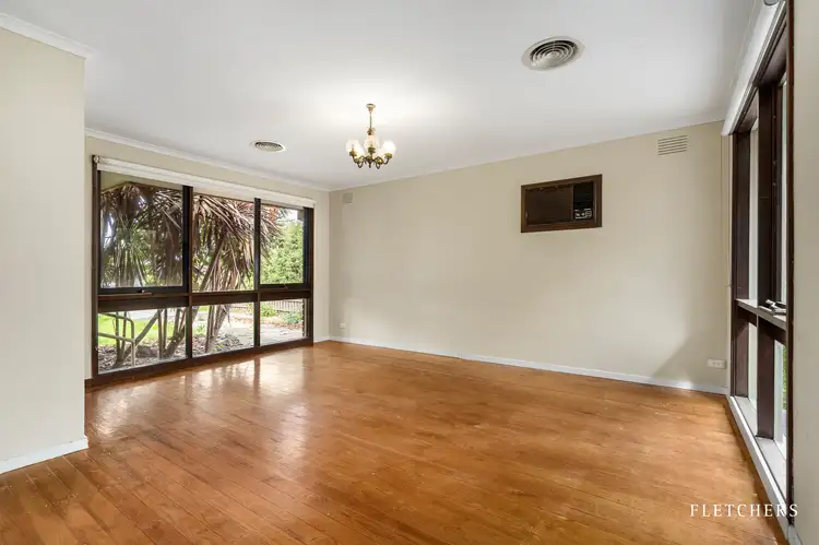 Fourth view of Homely house listing, 1 Geoffrey Court, Cranbourne VIC 3977