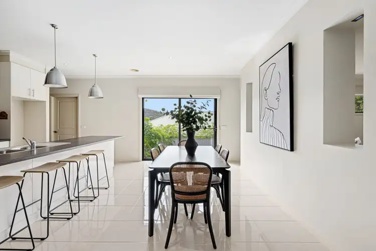 Sixth view of Homely house listing, 39 Banksia Street, West Albury NSW 2640